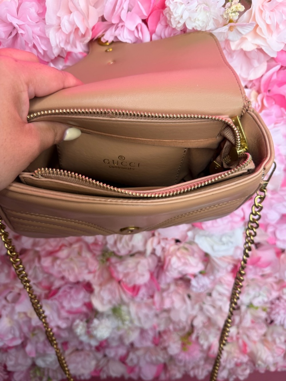 GG Marmont Tan Leather Shoulder Bag - Picture 3 of 8